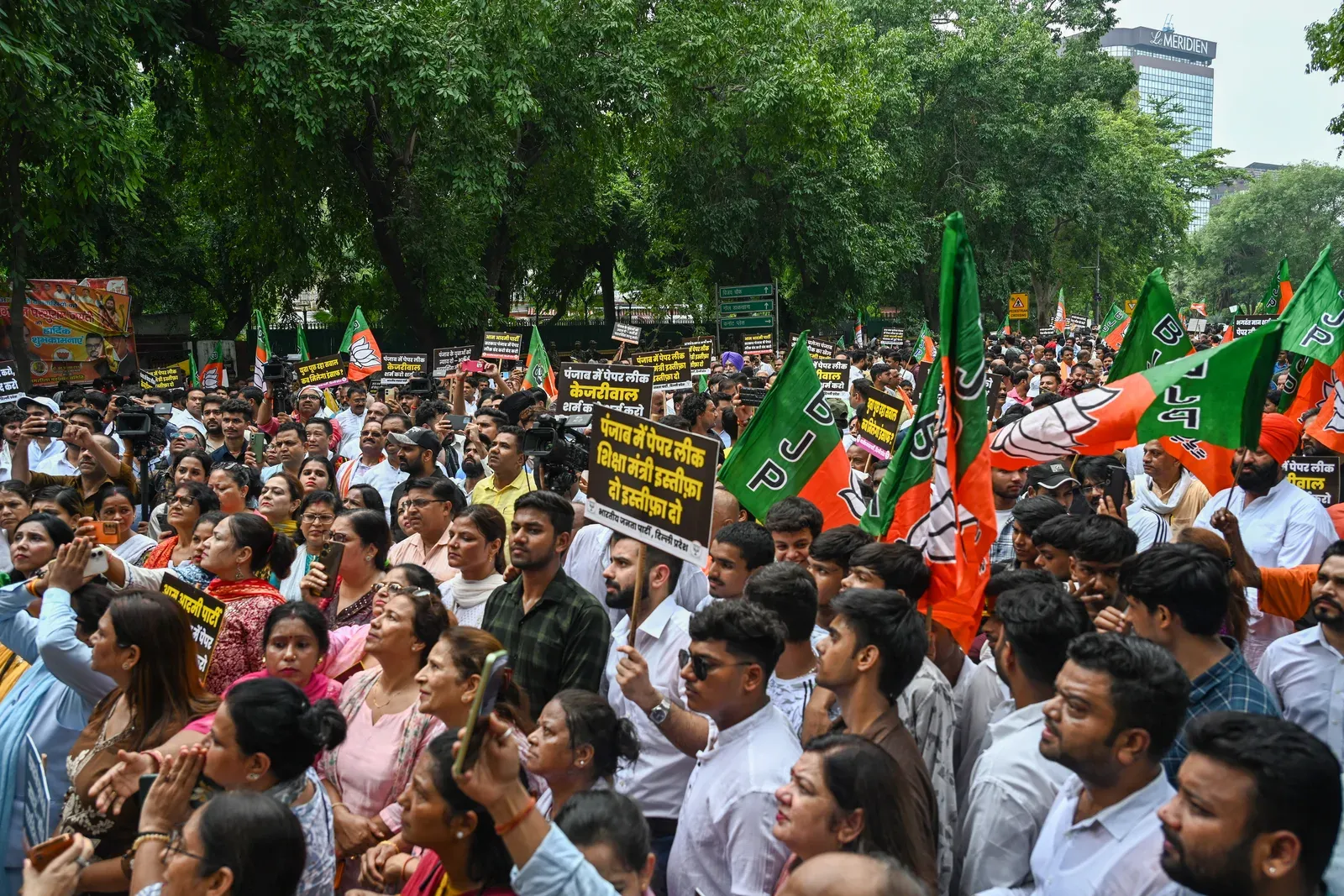 BJP protests outside AAP office in Delhi, demands Punjab Education Minister's resignation