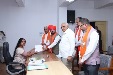 Gujarat CM Bhupendra Patel Supports Harshad Parmar's Nomination for Umreth Bypoll
