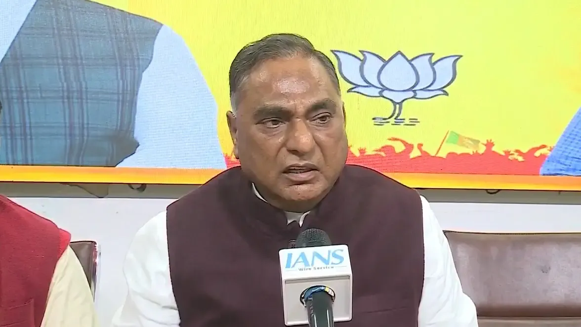 BJP's Ramvir Bidhuri Questions Kejriwal on Farmers' Issues, Seeks Clarifications