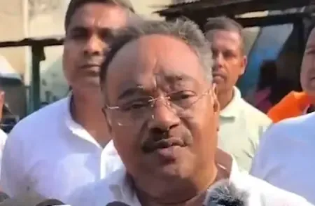 Samik Bhattacharya Labels Bengal Elections as 'Public vs Mamata Banerjee'