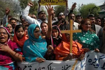 Pakistan blasphemy business network traps minorities on social media: Report