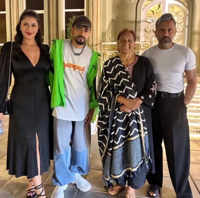 Bohemia reunites with 'brother' Yo Yo Honey Singh in Dubai
