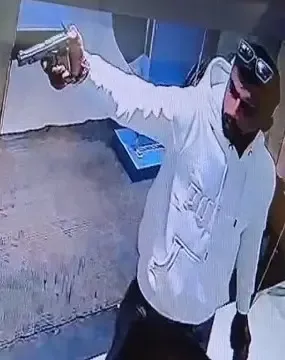 बोकारो में टास्क फोर्स के नाम पर तनिष्क शोरूम में डकैती की कोशिश नाकाम