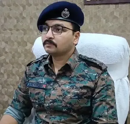बोकारो पुलिस-नक्सली मुठभेड़ : सर्च ऑपरेशन जारी, एके-47 समेत कई नक्सली सामग्री बरामद