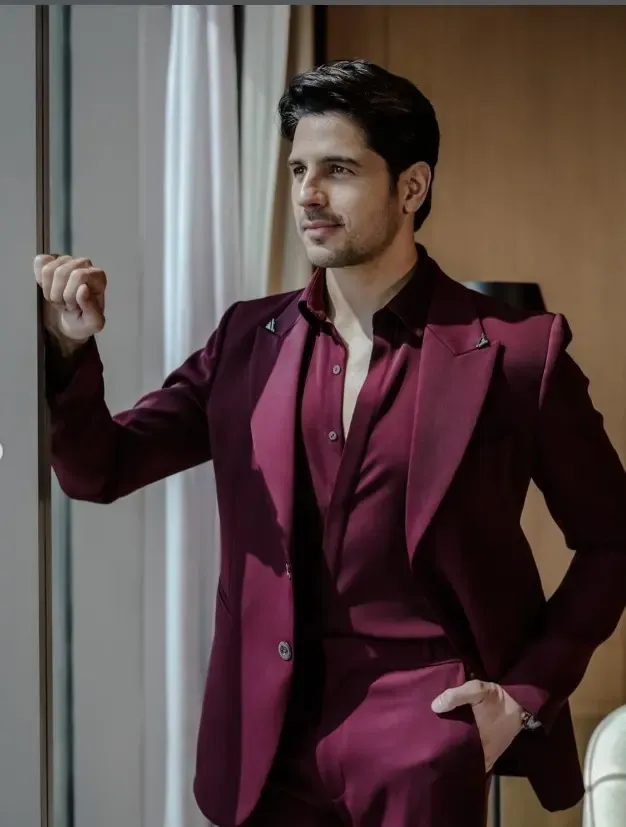 क्या एक्टर सिद्धार्थ मल्होत्रा का सपना है 'मोगैंबो' और 'शाकाल' जैसी भूमिकाएं निभाना?