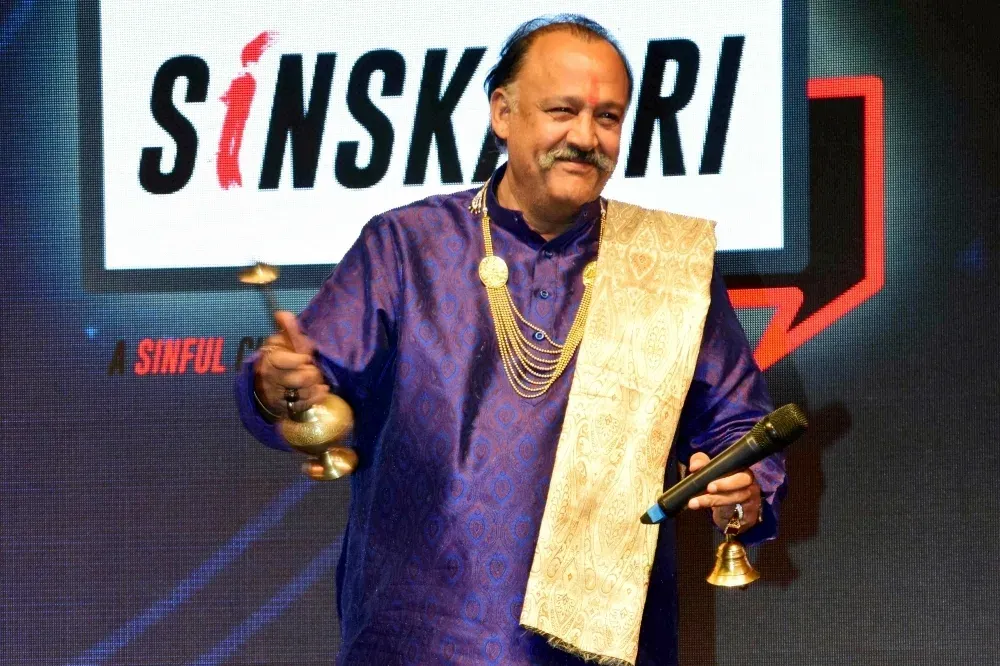 आलोक नाथ: 'बाबूजी' की छवि से पहले 1987 में 'कामाग्नि' में दिए थे बोल्ड रोमांटिक सीन