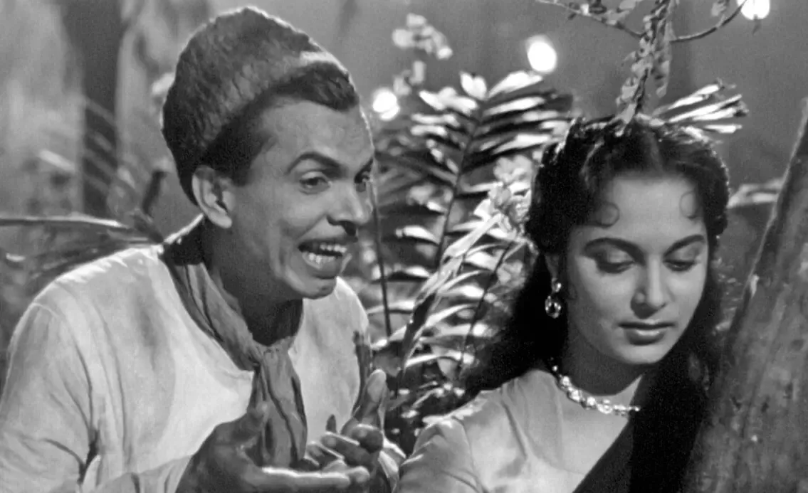 क्या बॉलीवुड के 'शराबी' ने बिना शराब पीए दर्शकों को हैरान किया?