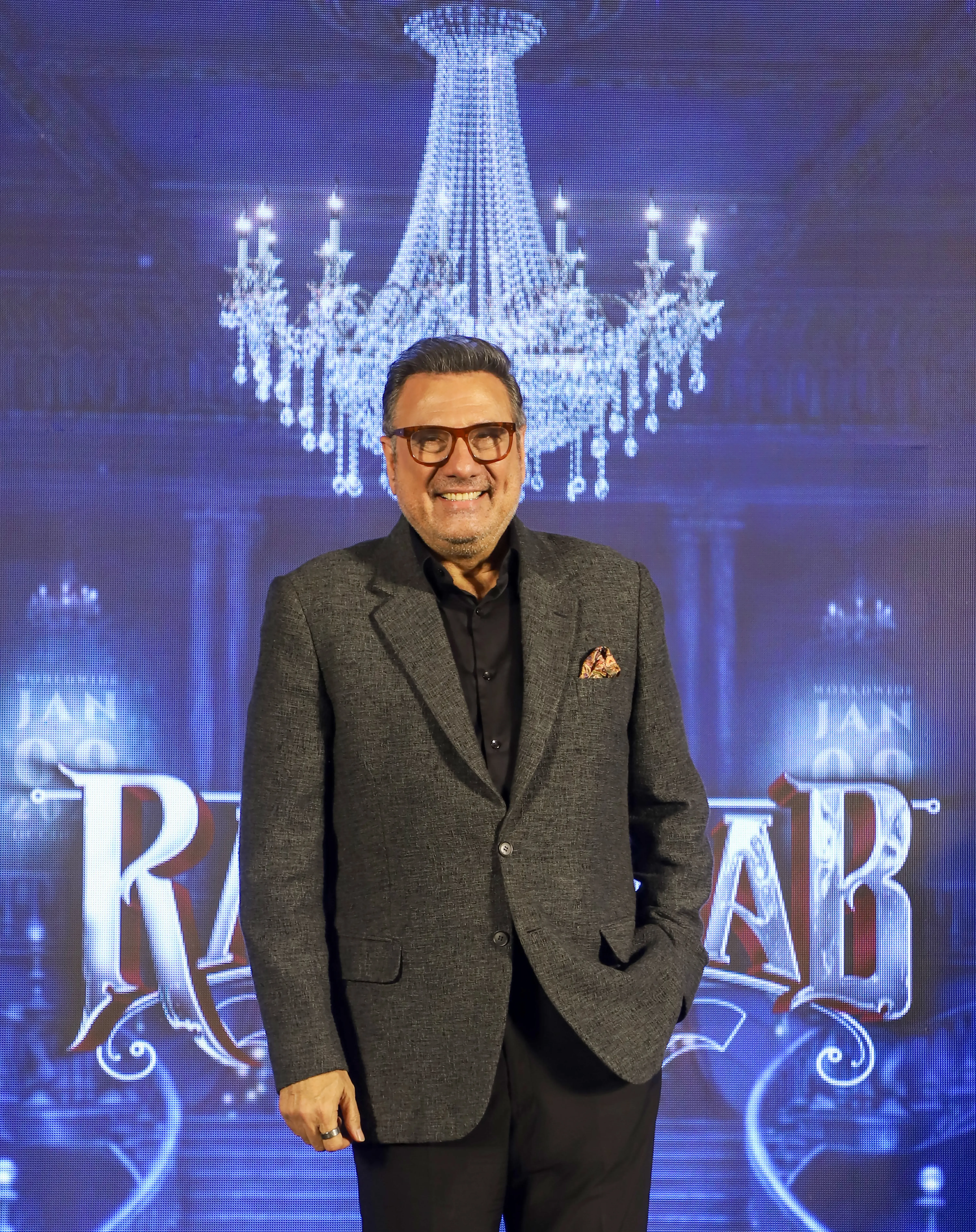 Did Boman Irani Just Say an Emotional Farewell to His Beloved Pet?
