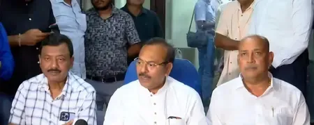 बंगाल में बूथ पुनर्गठन पर चुनाव आयोग की सर्वदलीय बैठक, टीएमसी नाखुश