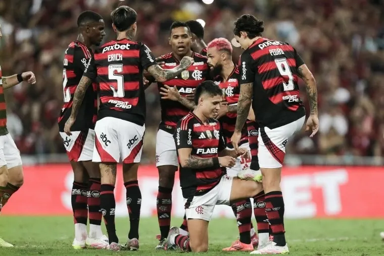 How Did Flamengo Secure a Dominant Victory and What Happened to Neymar?
