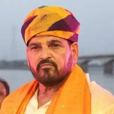 बृजभूषण सिंह ने चंद्रशेखर आजाद पर साधा निशाना, दलित बेटी के मामले में एफआईआर की मांग