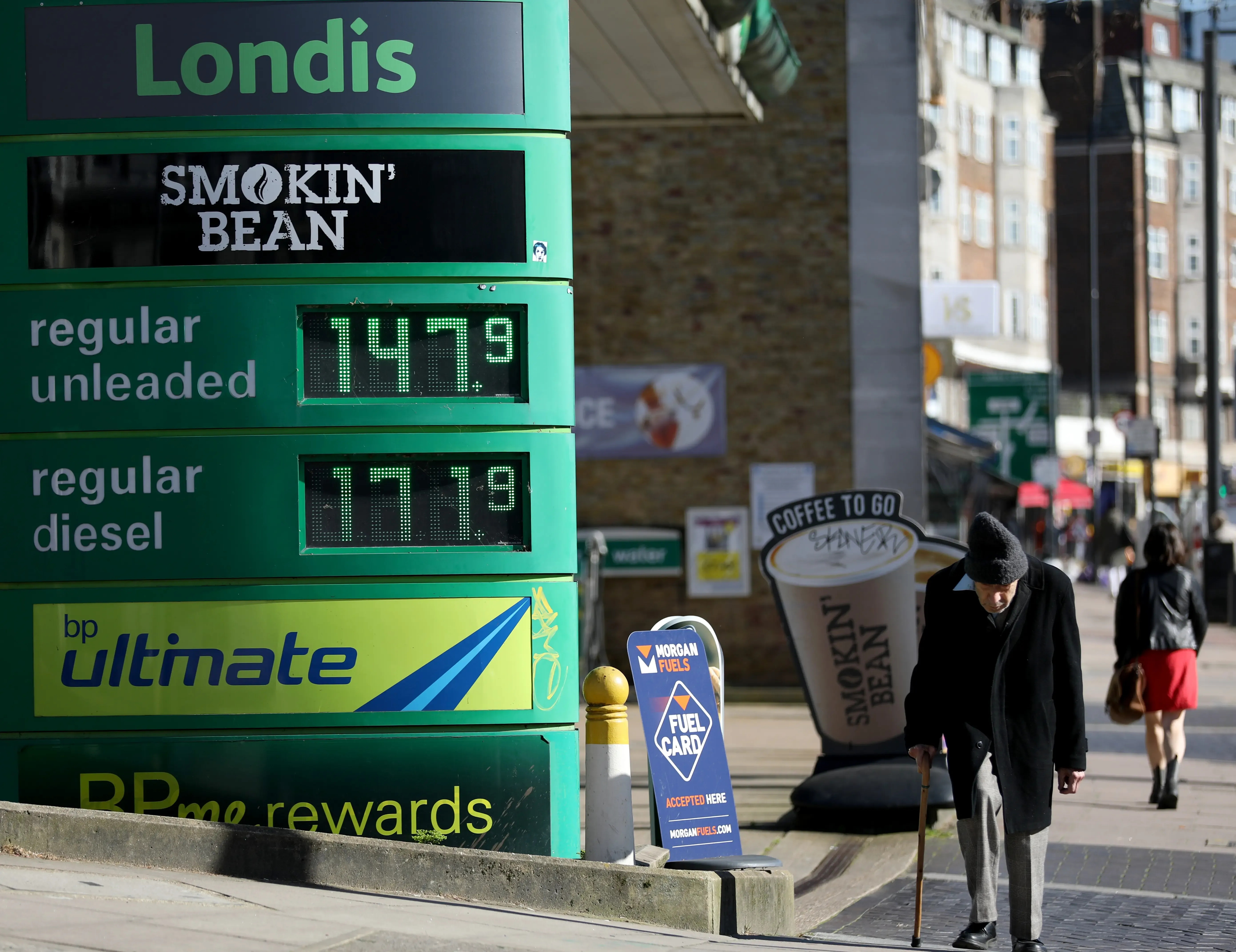 UK Households Grapple with Financial Strain as Energy Costs Soar Amid Middle East Crisis