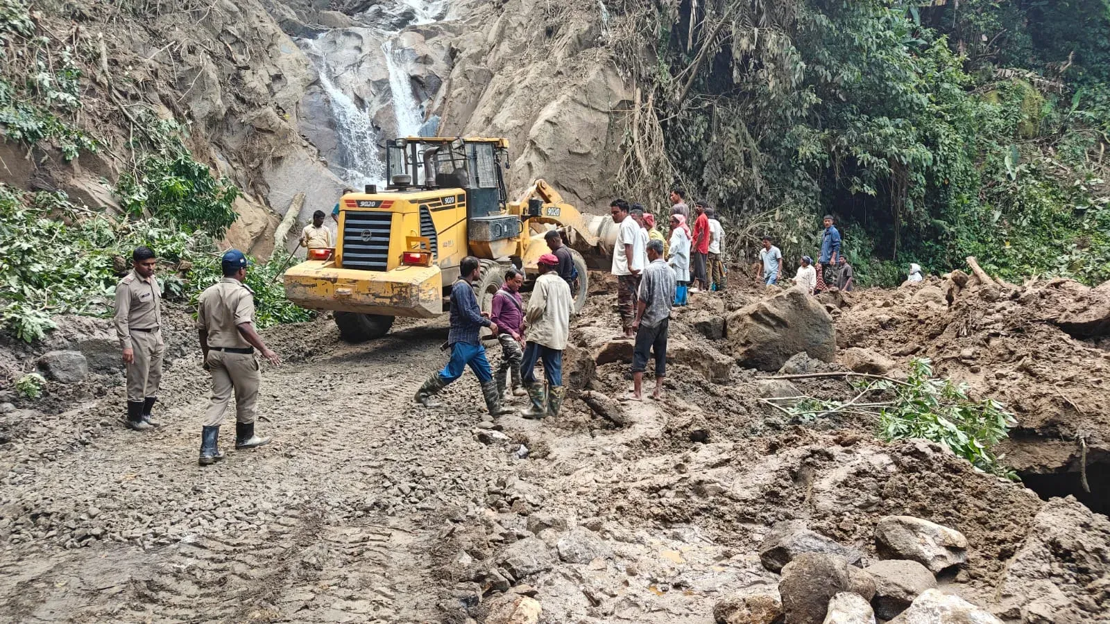 BRO restores Kimin-Potin road in 36 hours; Arunachal flood toll climbs to 2