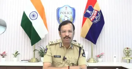 बुजुर्ग माता-पिता की देखभाल अब होगी अनिवार्य, हैदराबाद पुलिस आयुक्त ने इसे बताया बढ़ते सामाजिक संकट का जवाब