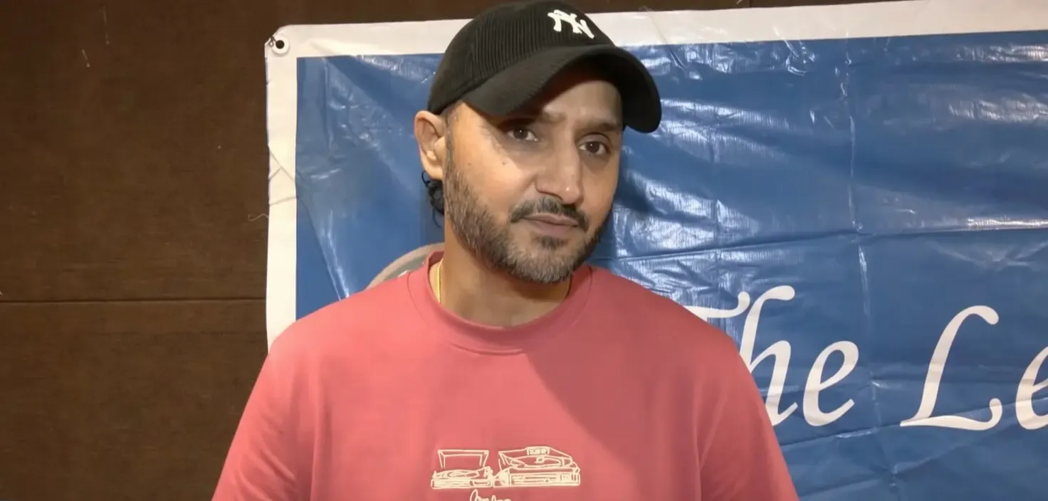 हरभजन सिंह की चेतावनी: बुमराह पर नहीं, पूरी MI टीम को उठानी होगी जिम्मेदारी