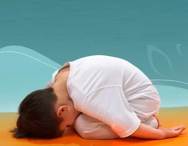 क्या तितली से बालासन तक, नन्हे-मुन्नों से कराएं ये योगासन?