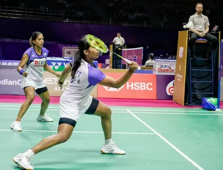 BWF वर्ल्ड चैंपियनशिप: त्रिशा जॉली-गायत्री गोपीचंद ने जापानी जोड़ी को 21-16, 21-12 से हराकर क्वार्टर फाइनल में मारी एंट्री
