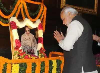 Unveiling of C Rajagopalachari's Statue at Rashtrapati Bhavan Today