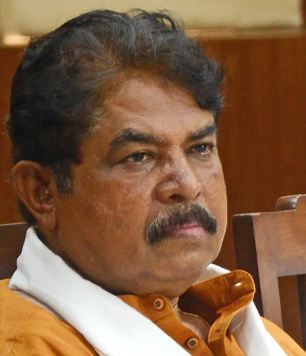 Karnataka Cabinet expansion lays bare Congress rift, says LoP Ashoka