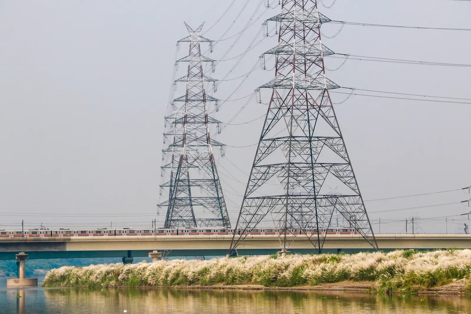 Cabinet clears ₹1.86 lakh crore Green Energy Corridor Phase-III for 135 GW