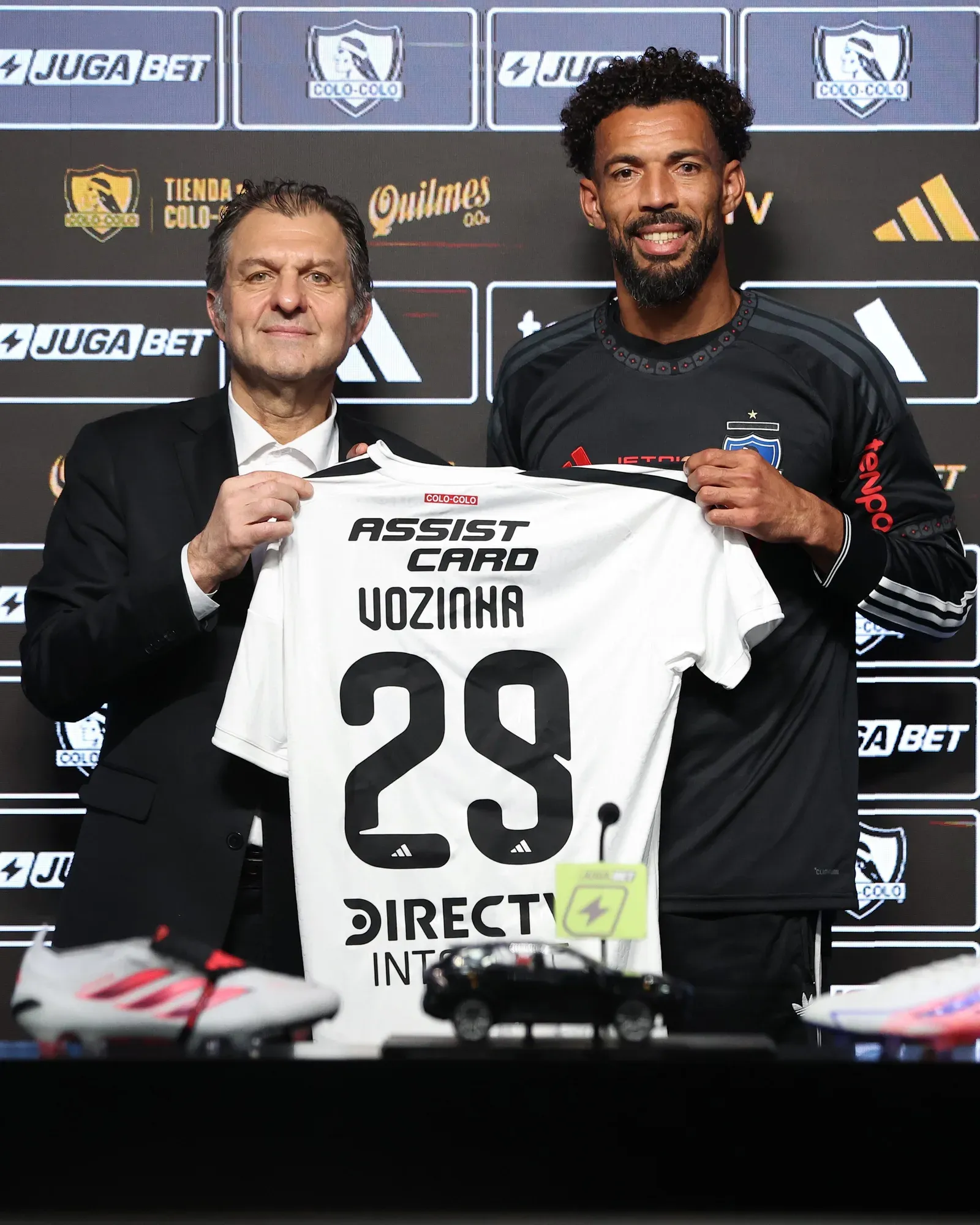 Vozinha joins Colo Colo after World Cup heroics for Cabo Verde
