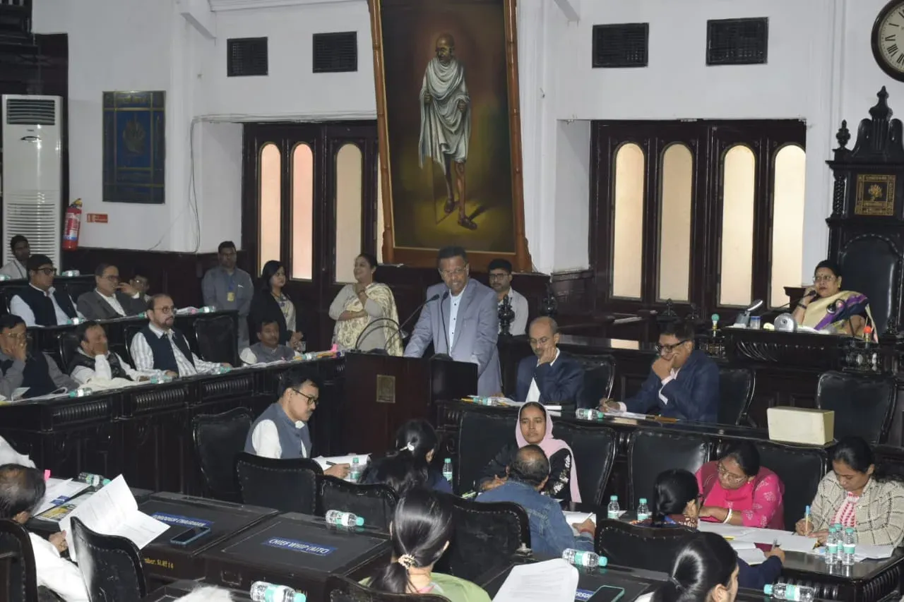 Calcutta HC backs KMC chairperson Mala Roy on monthly civic body meetings