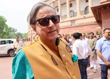 सीएपीएफ (जीए) बिल 2026: शशि थरूर ने अमित शाह को लिखे पत्र को किया शेयर