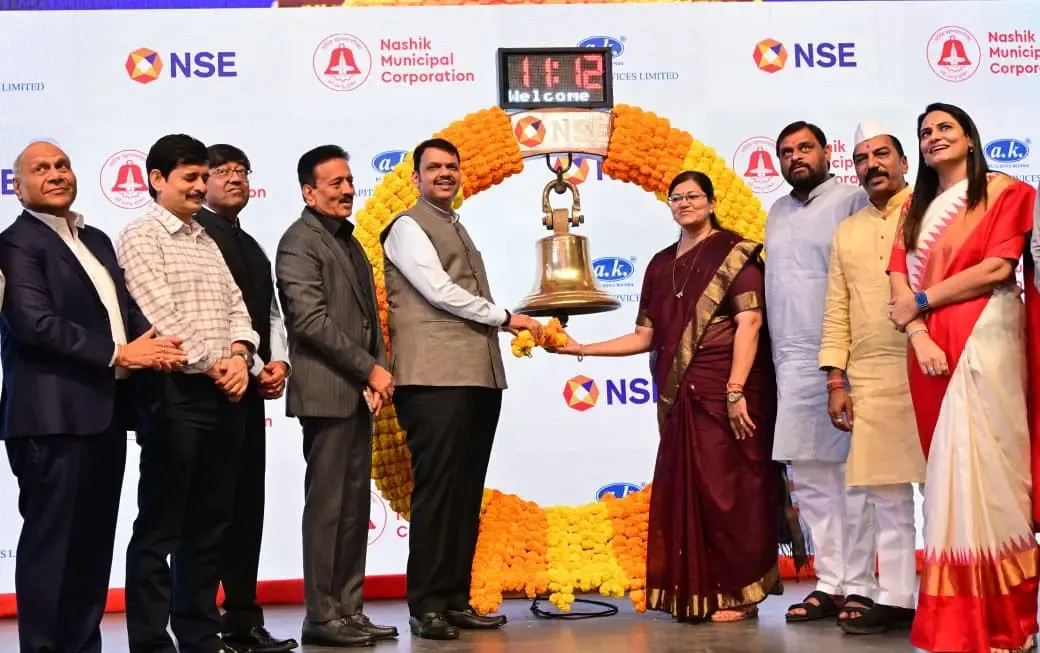 Maharashtra CM Fadnavis Advocates Capital Markets for Urban Development Funding