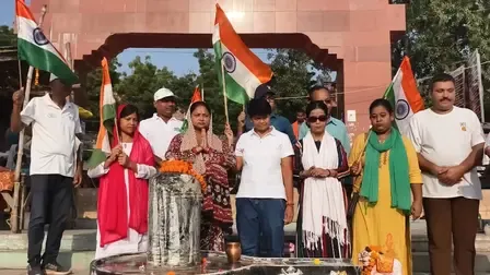 कैप्टन स्मित मच्छार के लिए प्रयागराज के दशाश्वमेध घाट पर विशेष गंगा आरती, देशभर में उठी वीरता को सलाम