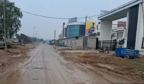 Did CAQM Teams Uncover 102 Road Dust Violations in Greater Noida?