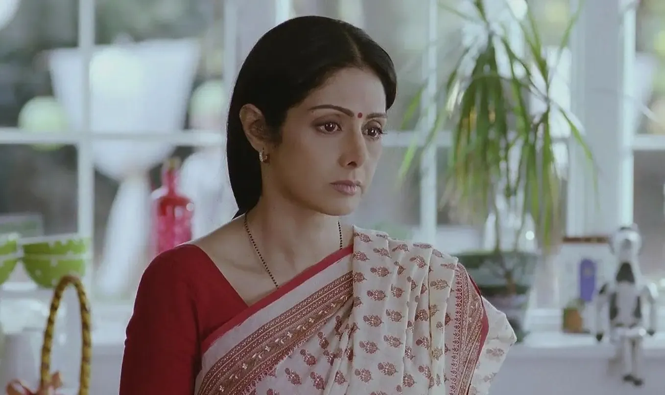 श्रीदेवी का ऐतिहासिक फैसला: करियर के शिखर पर लिया ब्रेक और 15 साल बाद की शानदार वापसी