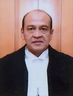 Is Justice Varma Facing Serious Allegations? LS Speaker Forms Inquiry Panel!