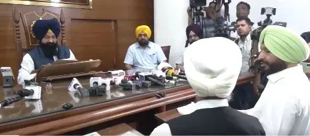 Ravneet Singh Bittu apologises to Punjab SC panel, ordered to visit 4 Dalit shrines