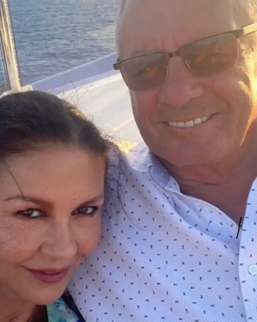 Catherine Zeta-Jones celebrates dad's 80th birthday: 'Luckiest girl in the world'
