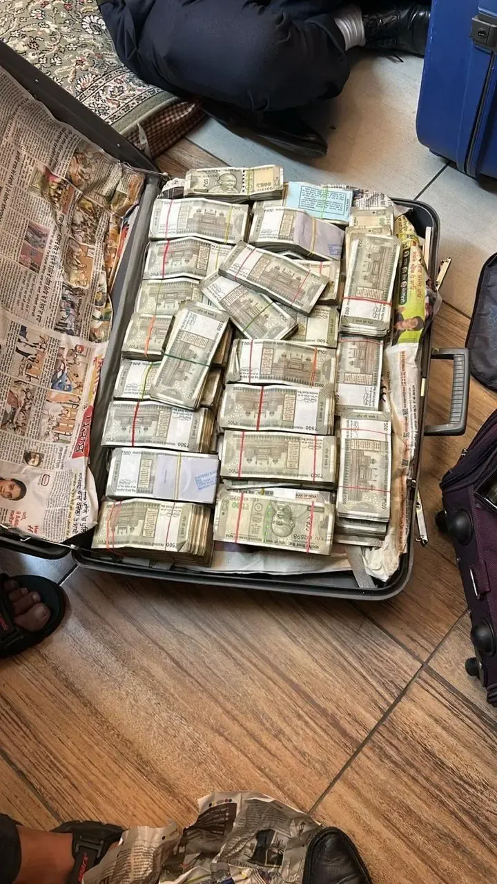 Did the CBI Arrest a Senior Punjab IPS Officer on Bribery Charges?