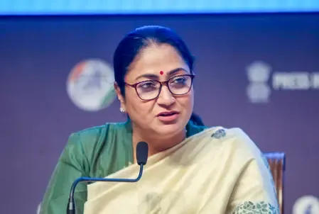 दिल्ली के छात्रों ने सीबीएसई 10वीं बोर्ड में किया शानदार प्रदर्शन, मुख्यमंत्री रेखा गुप्ता का गर्वित संदेश