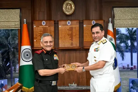 General Anil Chauhan Evaluates Southern Naval Command's Training Capabilities