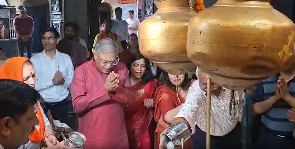 CEC Gyanesh Kumar visits Agra temple, urges voters to enrol and participate