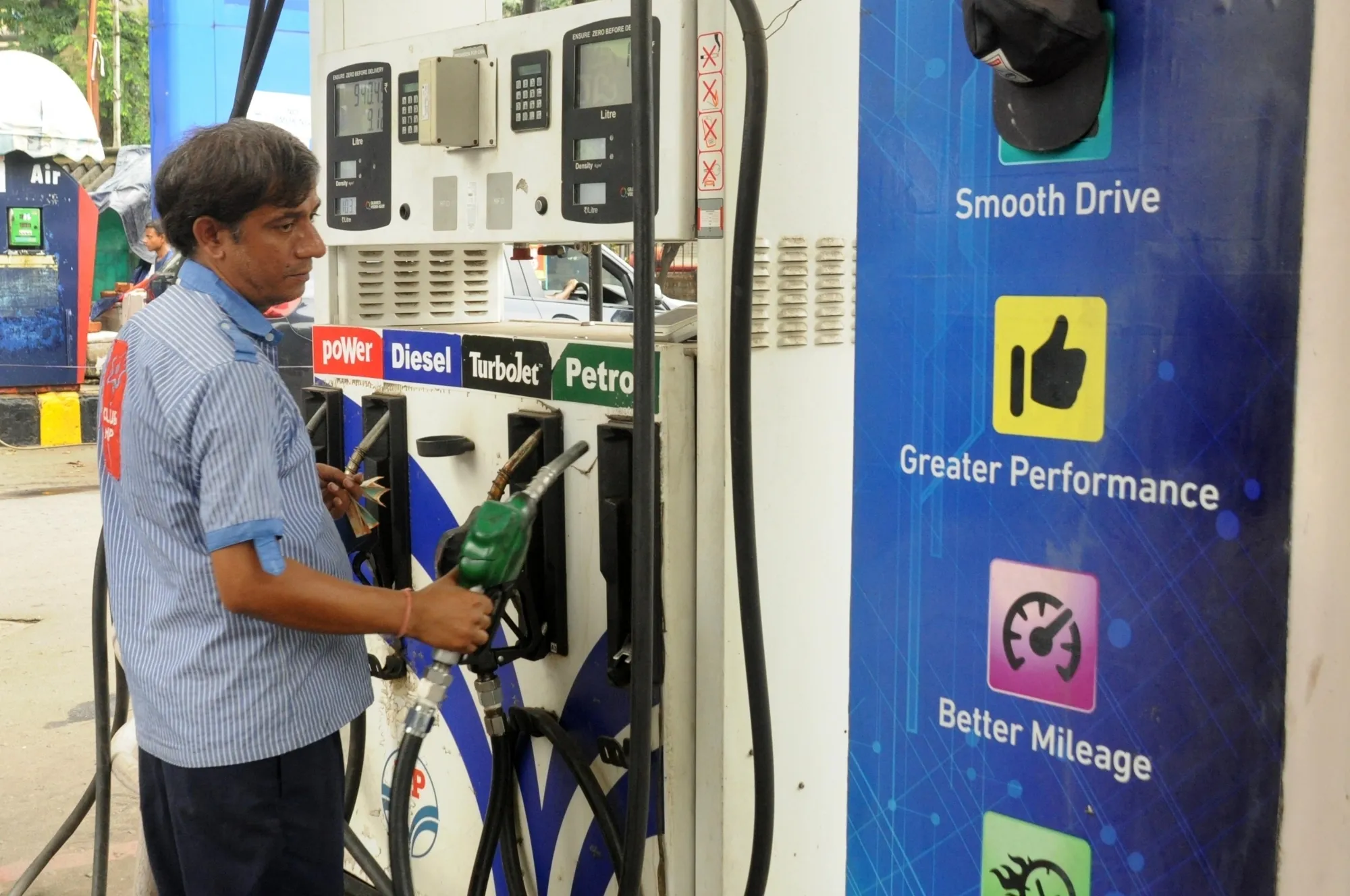 Government Unveils Support Measures for Industries and Consumers Amid Iran Conflict