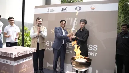 Chess Olympiad 2026: Sindarov receives ceremonial torch in Bengaluru ahead of Samarkand event