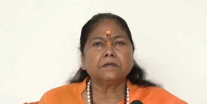 राम मंदिर चढ़ावा चोरी: चंपत राय जांच में सहयोगी, निष्कर्ष से पहले आरोप उचित नहीं — साध्वी निरंजन ज्योति