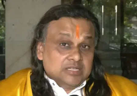क्या चंद्र ग्रहण का 12 राशियों पर अलग-अलग पड़ेगा प्रभाव? : आचार्य विक्रमादित्य