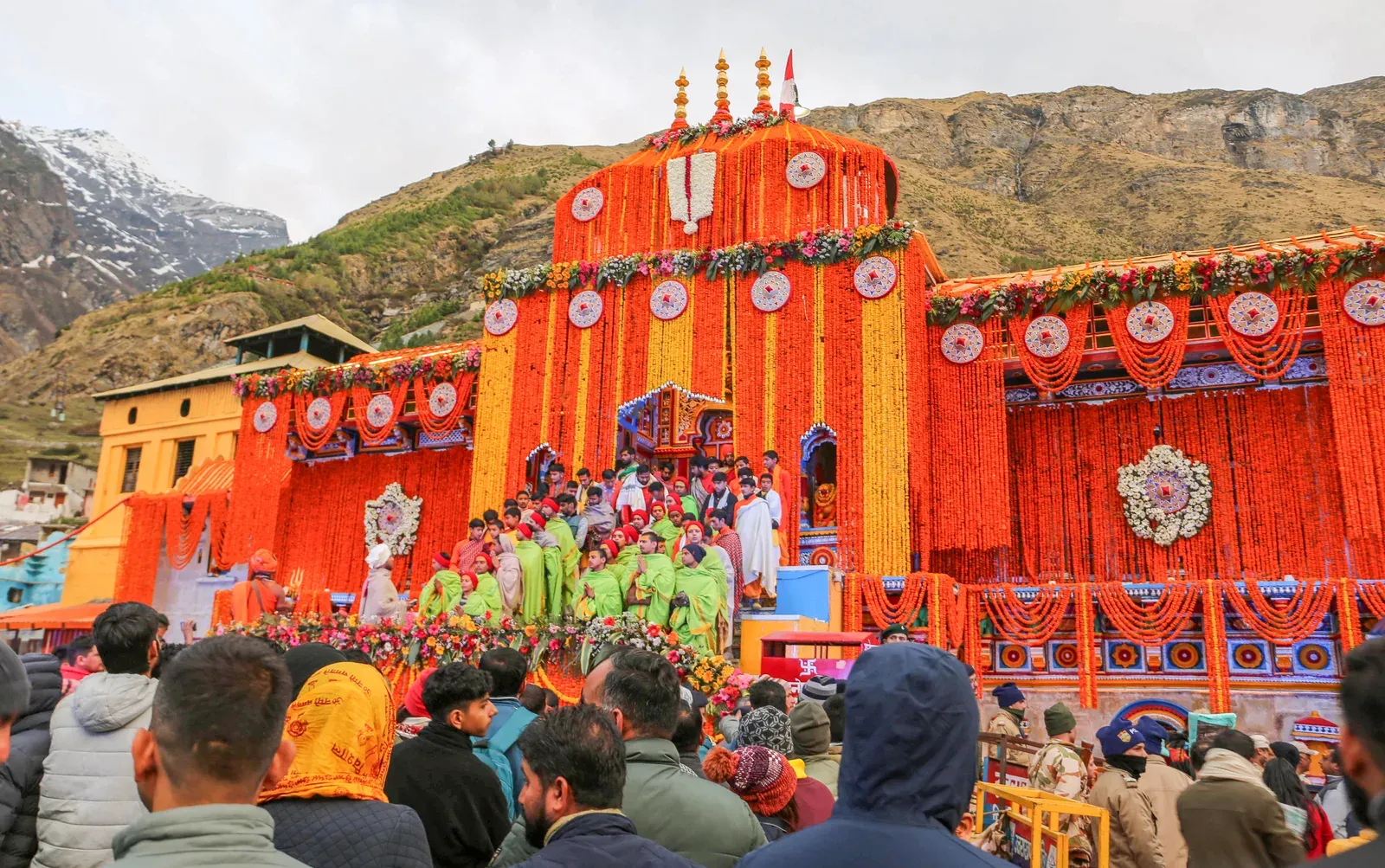 Chardham Yatra 2025: 47 lakh pilgrims in 114 days, record on track