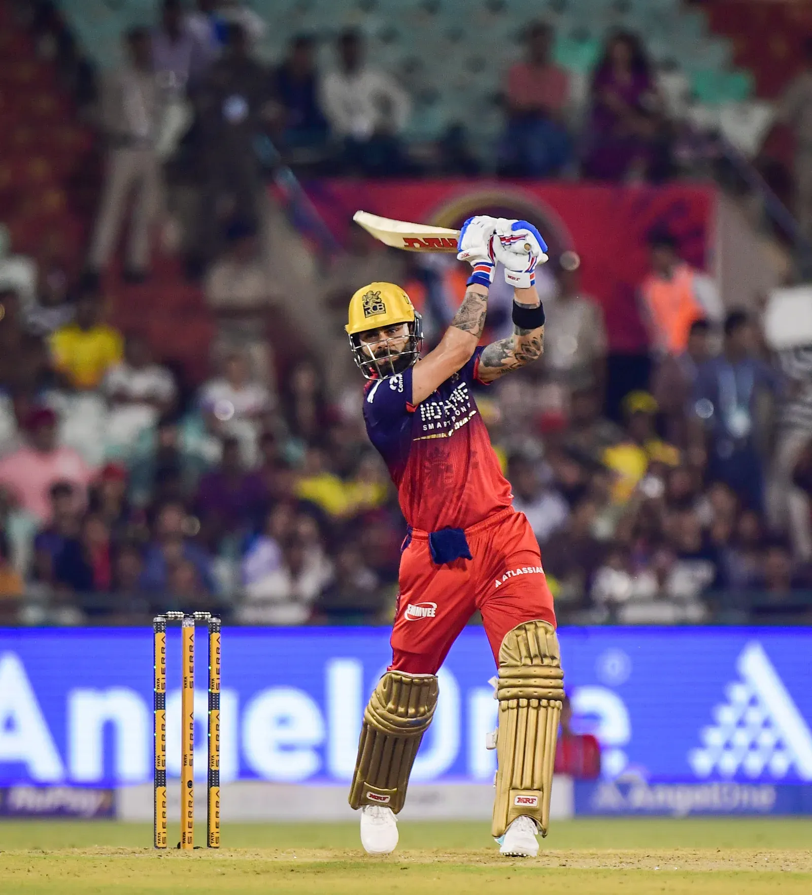 विराट कोहली का कैच छोड़ा, चेज में भारी पड़ा: KKR कोच अभिषेक नायर का बड़ा खुलासा