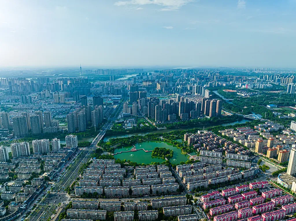 क्या चीन के छोटे शहर खपत पुनरुद्धार के 'मूक इंजन' बन रहे हैं?: अमेरिकी मीडिया