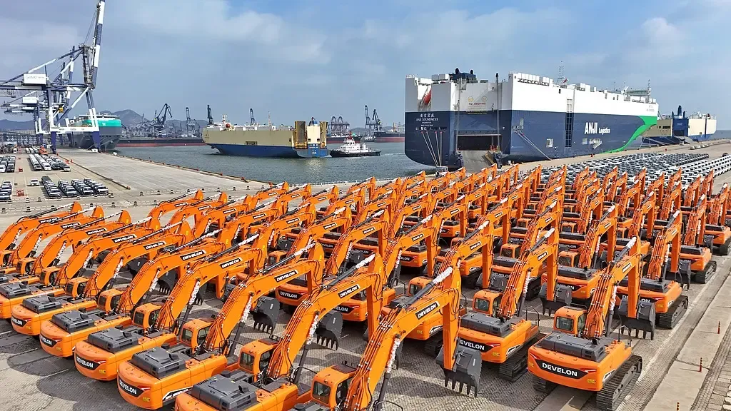 चीन के इंजीनियरिंग मशीनरी निर्यात में 33.4%25 का आश्चर्यजनक उछाल