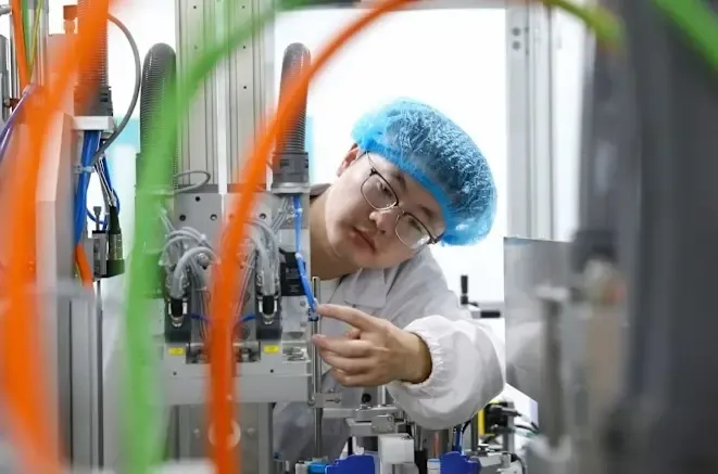 क्या <b>चीन<b> के <b>फायदे<b> वैश्विक दवा कंपनियों को निवेश और सहयोग के लिए आकर्षित कर रहे हैं? : ब्रिटिश मीडिया