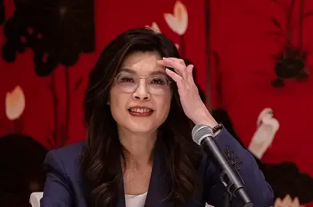 चीनी क्वोमिनतांग पार्टी की अध्यक्ष ने मुख्य भूमि की यात्रा संपन्न की