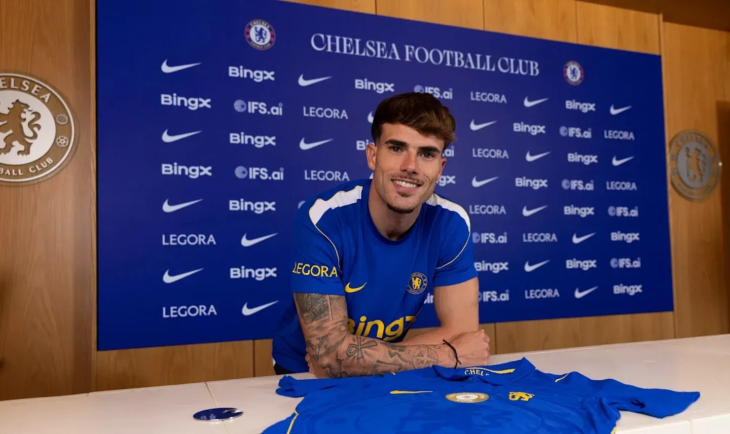 Chelsea sign Pep Chavarria from Rayo Vallecano on five-year deal