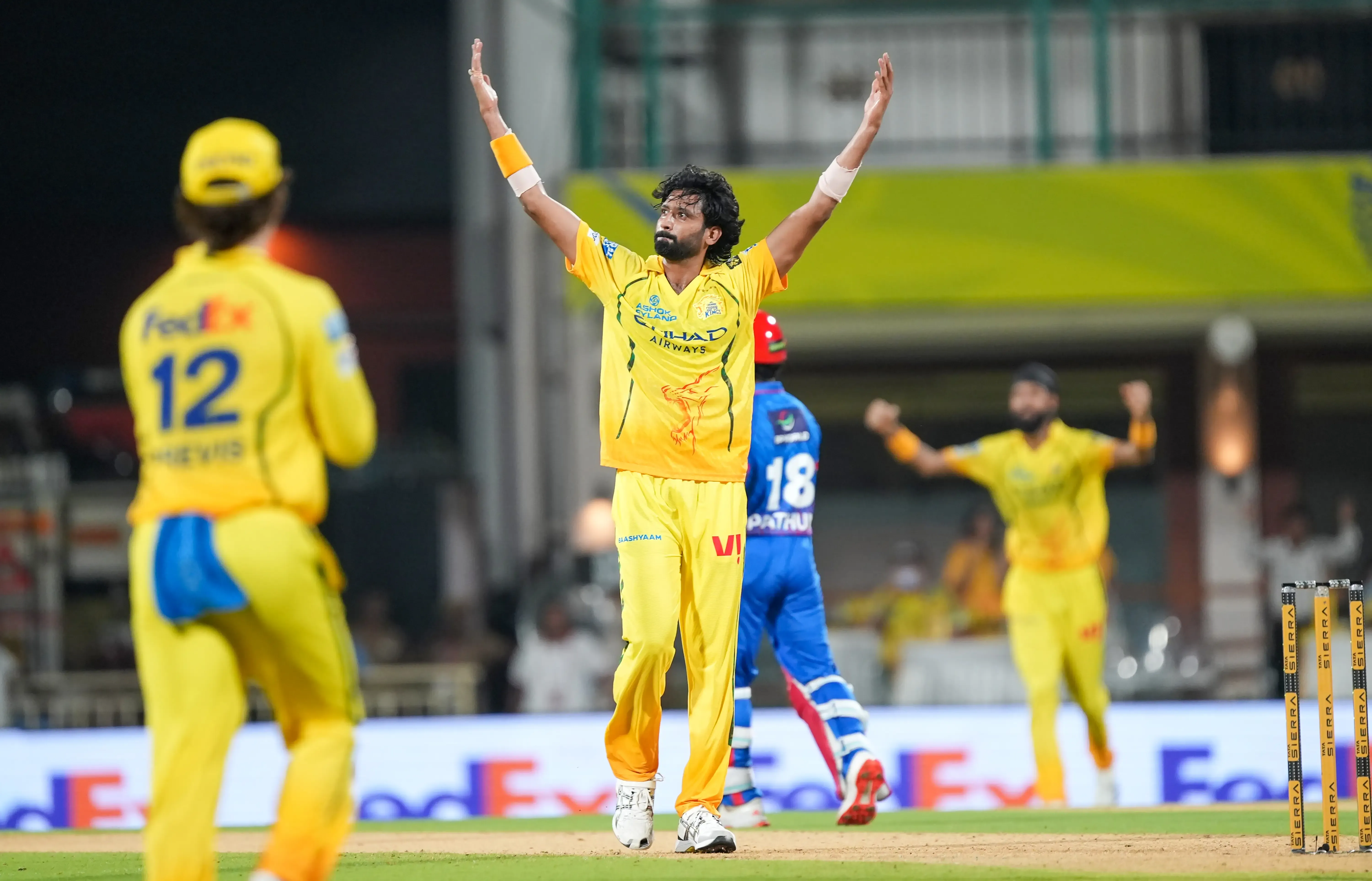 चेन्नई सुपर किंग्स को खलील अहमद का बड़ा झटका, आईपीएल 2026 से बाहर